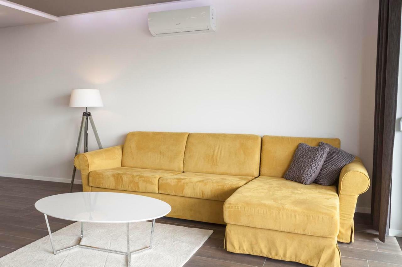 Luxury Apartment Stockholm -Sea&City View มาคาร์สกา ภายนอก รูปภาพ
